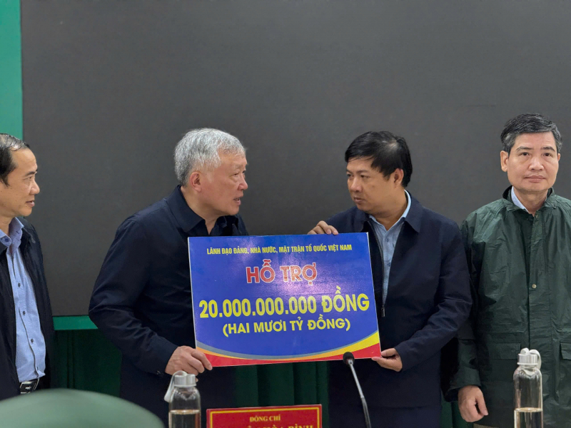 Cần tập trung lực lượng khắc phục sau cơn lũ lịch sử -0