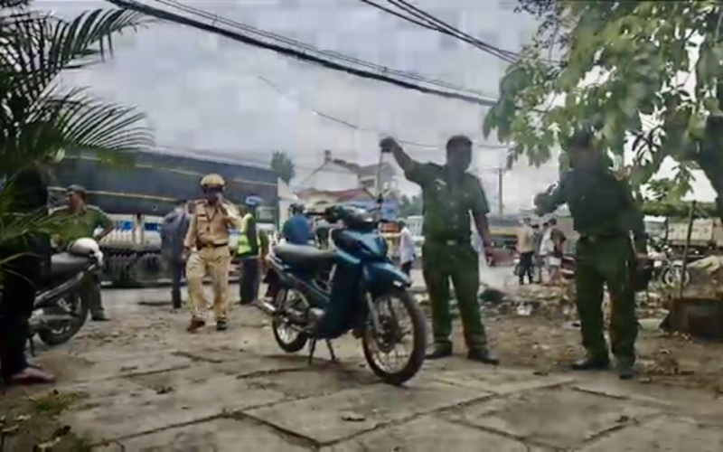 Lên TP Hồ Chí Minh đón cháu ngoại về Tây Ninh chăm sóc thì gặp nạn -1