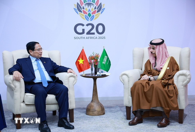 Thủ tướng Phạm Minh Chính gặp gỡ lãnh đạo các nước bên lề Hội nghị G20 -0