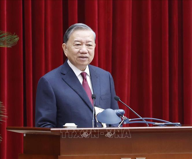 Kiểm tra chủ động, giám sát kịp thời, kỷ luật Đảng nghiêm minh, nhất quán -0