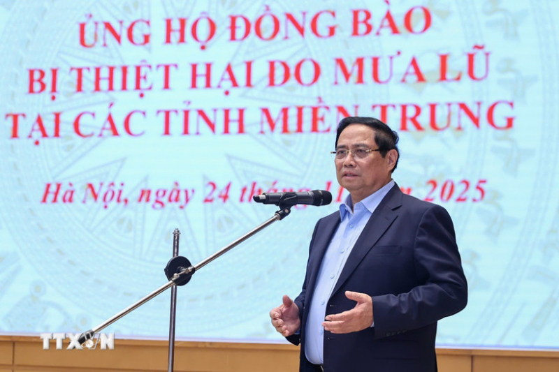 Thủ tướng: Cần nguồn lực lớn và nhiều thời gian để khắc phục hậu quả mưa lũ -0