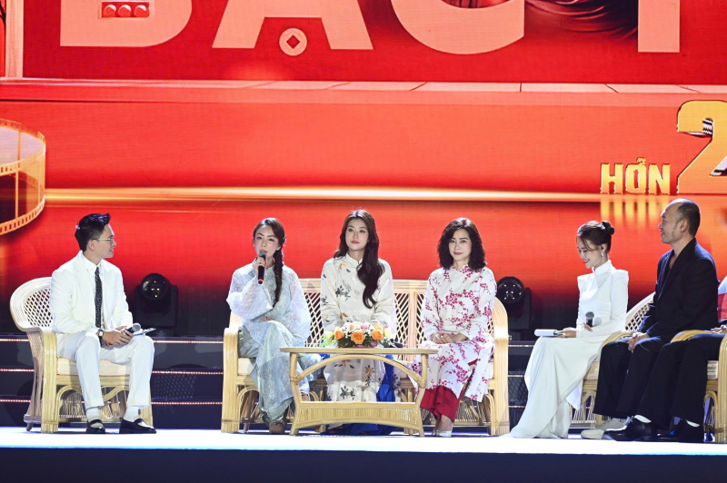 Festival Film Vietnam ke-24: Malam pertukaran yang seru di tengah hujan bersama kru film -0