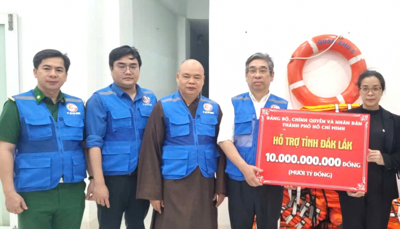 Lập bếp dã chiến hỗ trợ hơn 10.000 suất ăn mỗi ngày ở Đắk Lắk -0