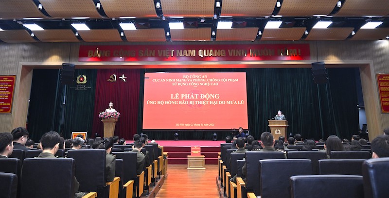 Cục An ninh mạng và phòng, chống tội phạm sử dụng công nghệ cao ủng hộ cho đồng bào bị bão lũ -0