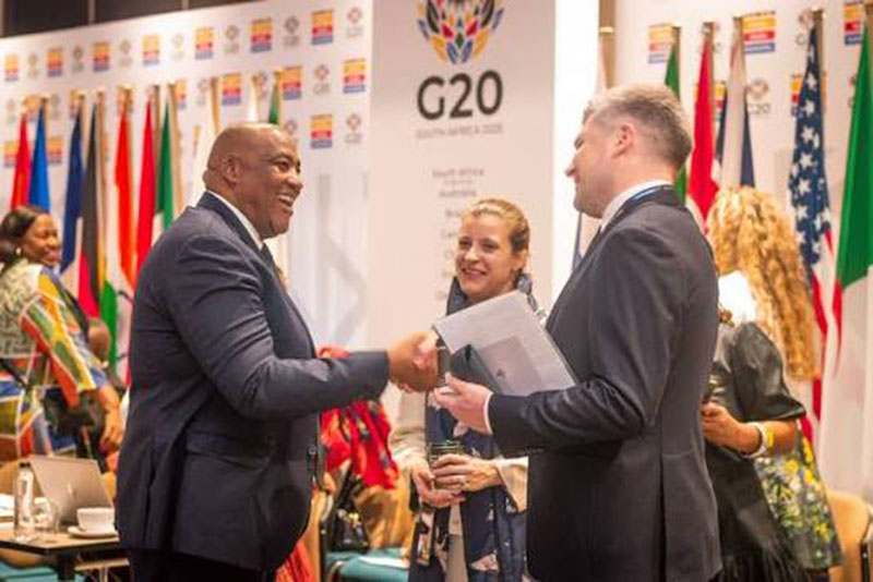 Mỹ rút khỏi G20: “Không có mợ, chợ vẫn đông”? -0