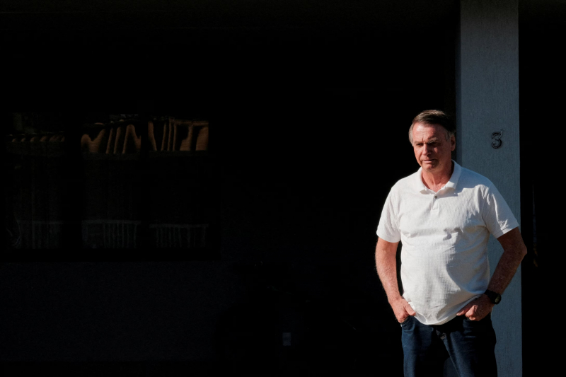 Cựu Tổng thống Brazil Jair Bolsonaro bắt đầu thụ án 27 năm tù -0