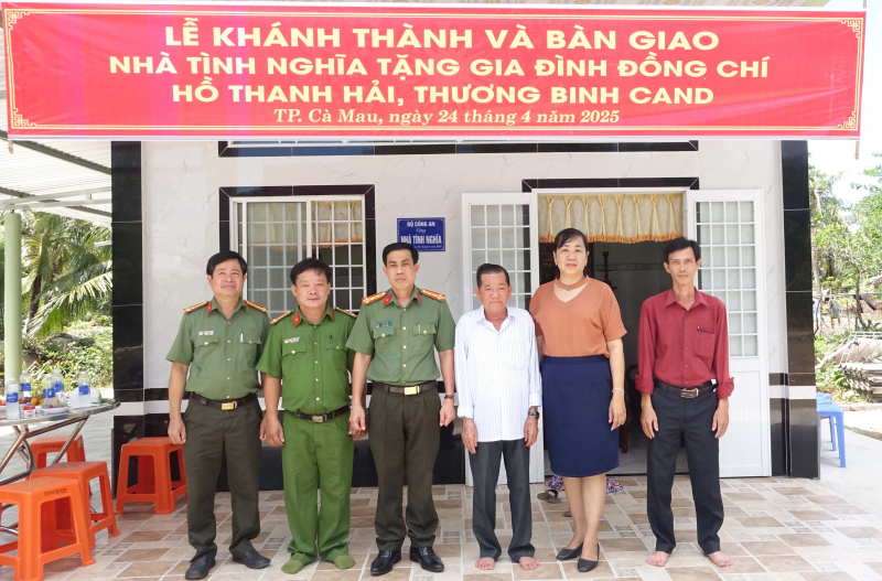 Cà Mau phấn đấu đến năm 2030 có trên 90% xã, phường đạt tiêu chuẩn an toàn về ANTT -0