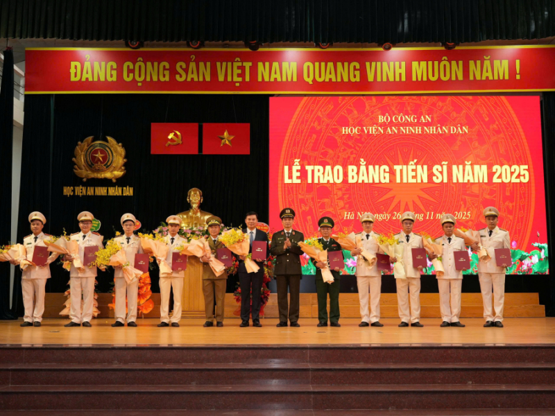 Học viện ANND trao bằng tiến sĩ năm 2025 -0