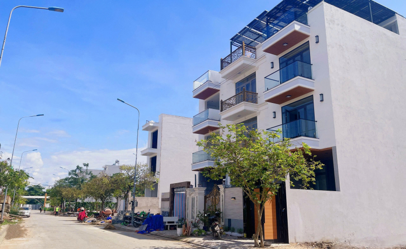 Hàng nghìn hộ dân TP Hồ Chí Minh sắp được nhận nhà, cấp “sổ hồng” khi dự án đồng loạt được gỡ vướng về tiền sử dụng đất   -0