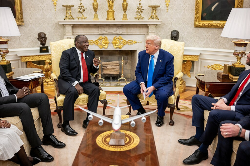 2_donald_trump_meets_with_cyril_ramaphosa.jpg -0