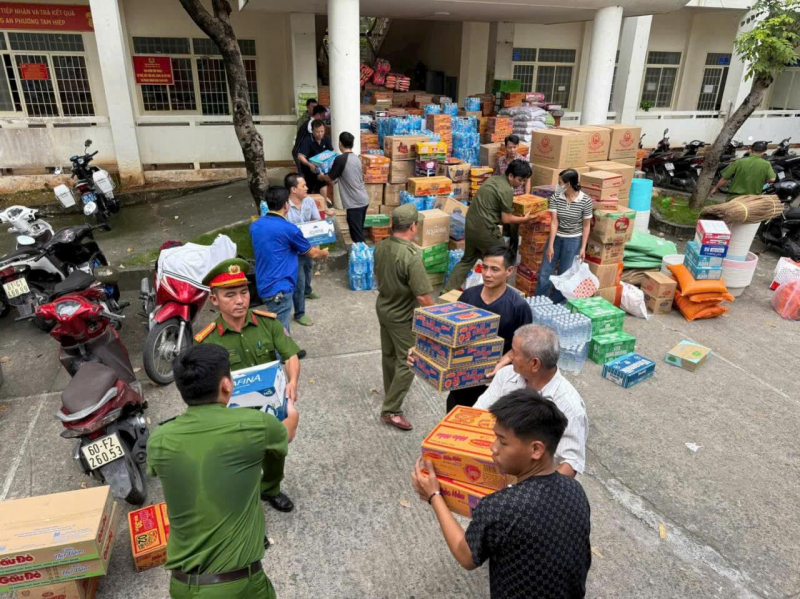 Lan tỏa sức mạnh đoàn kết  hướng về đồng bào vùng lũ -0