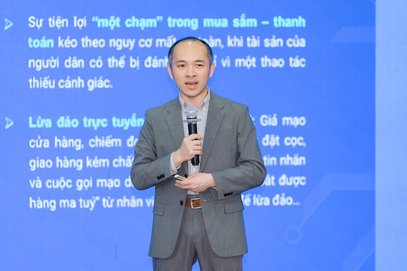 Mỗi người dân cần trang bị cho mình kiến thức như một “liều vaccine số” -0