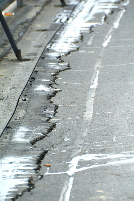 Ai chịu trách nhiệm đèo Prenn Đà Lạt sạt trượt đất, nứt lún te tua? -0