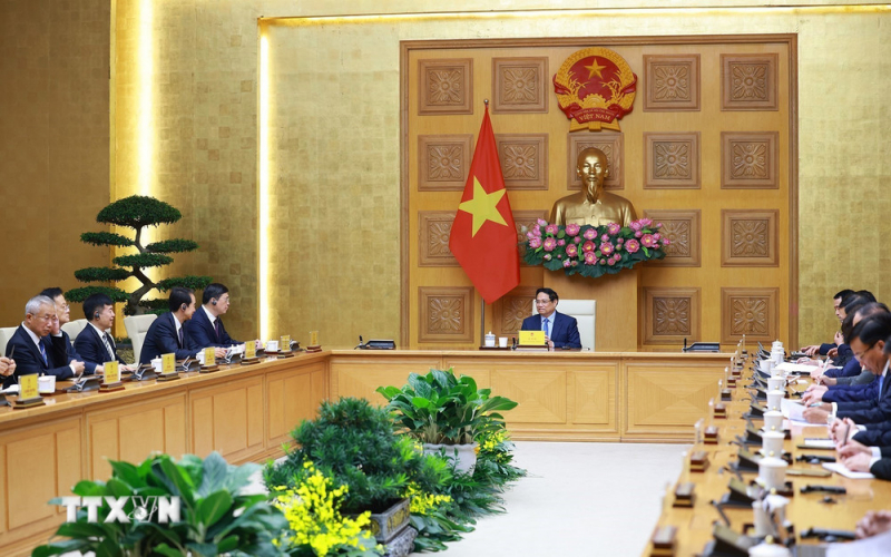 Thủ tướng Phạm Minh Chính tiếp Chủ tịch Khu tự trị dân tộc Choang Quảng Tây -0