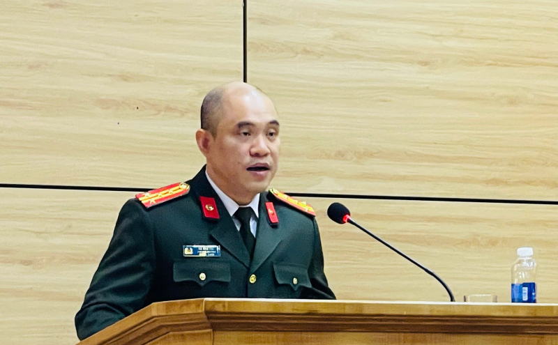 Einholen der Meinungen von Kindern zum Schutz und zur Unterstützung von Kindern im Online-Umfeld -0