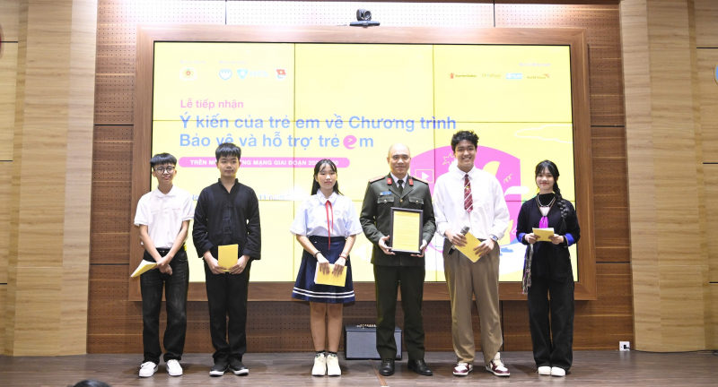 Einholen von Meinungen zum Schutz und zur Unterstützung von Kindern im Internet -0