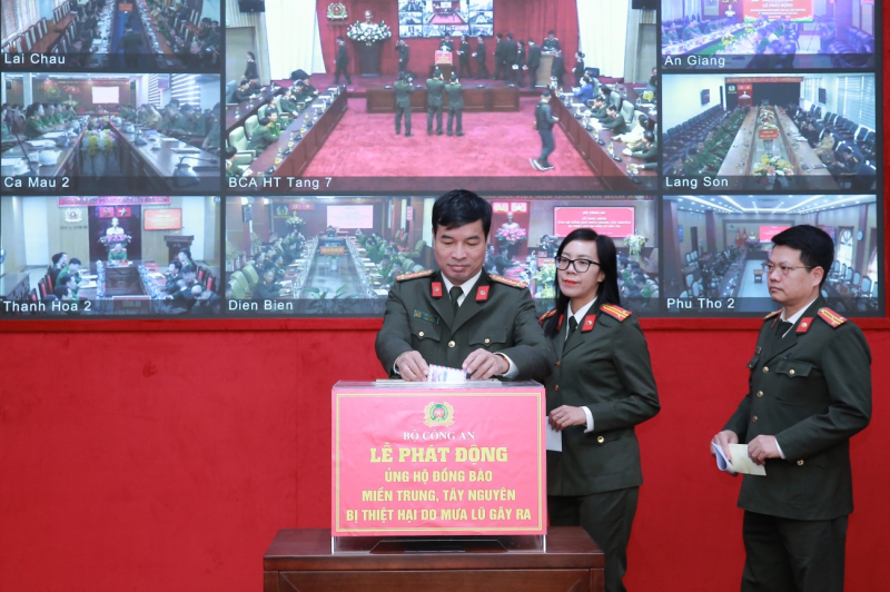 Bộ Công an phát động ủng hộ đồng bào miền Trung, Tây Nguyên bị thiệt hại do bão, mưa lũ gây ra -1