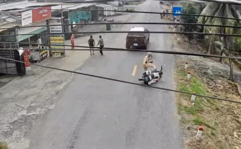 Truy xét người điều khiển xe bán tải chống người thi hành công vụ -0