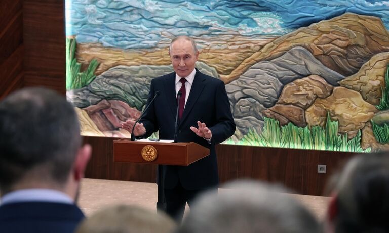 Tổng thống Putin nêu hai kịch bản chấm dứt xung đột Ukraine -0