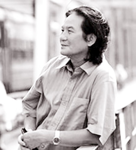 Phê bình - hành vi tư tưởng giữa ba chiều đi -1