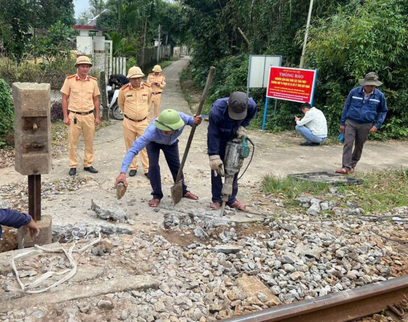 다낭 철도 교통 '불투명지대' 없애자 -0