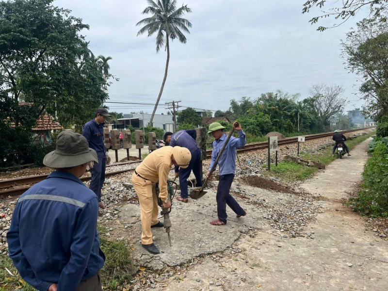 다낭 철도 교통 '불투명지대' 없애자 -0