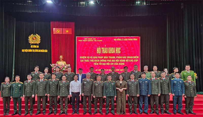 Đẩy mạnh đấu tranh với luận điệu sai trái, xuyên tạc chống phá đại hội đảng bộ các cấp tiến tới Đại hội XIV của Đảng -0