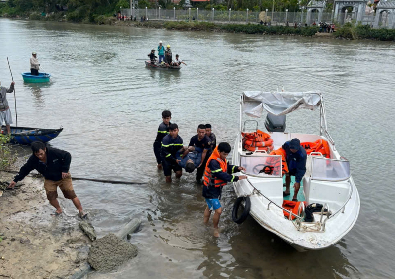 Tìm thấy thi thể người đàn ông chết đuối khi đi giăng lưới đánh cá ven sông -0