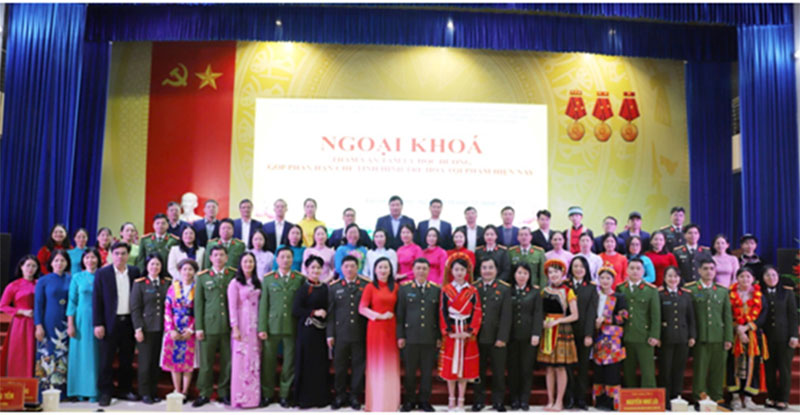 Tọa đàm khoa học Tham vấn tâm lý học đường góp phần hạn chế tình hình trẻ hóa tội phạm -0