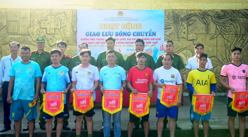 Can Tho bölgesindeki uyuşturucu rehabilitasyon öğrencilerine sağlam bilgi sağlamak -0