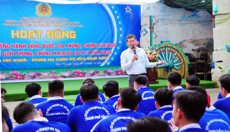 Can Tho bölgesindeki uyuşturucu rehabilitasyon öğrencilerine sağlam bilgi sağlamak -0