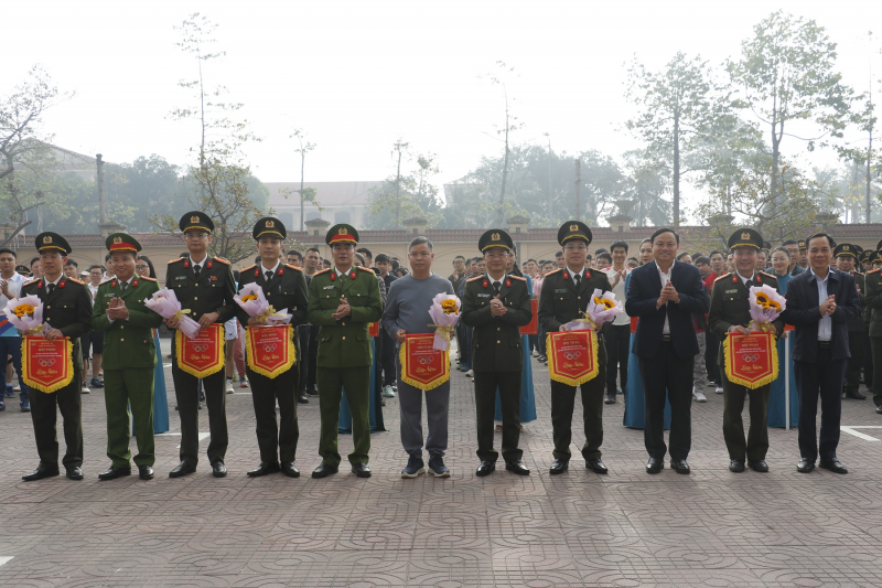 Inauguración del Festival Deportivo en conmemoración del 80 aniversario del Tradicional Día del Estado Mayor de Seguridad Pública del Pueblo -0