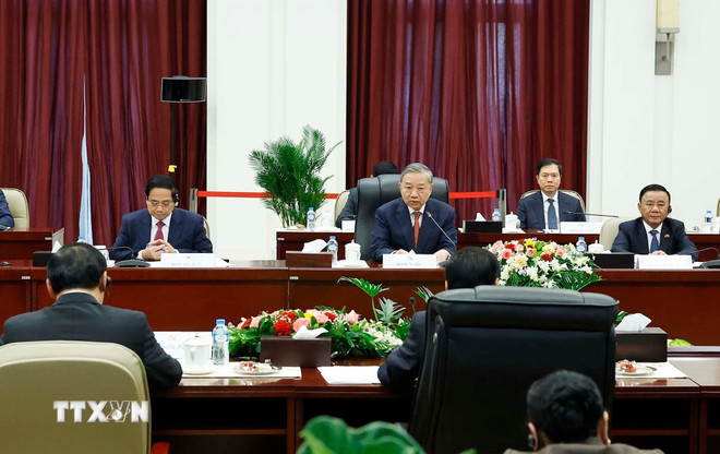 Cuộc gặp cấp cao giữa Đảng Cộng sản Việt Nam và Đảng Nhân dân Cách mạng Lào -6