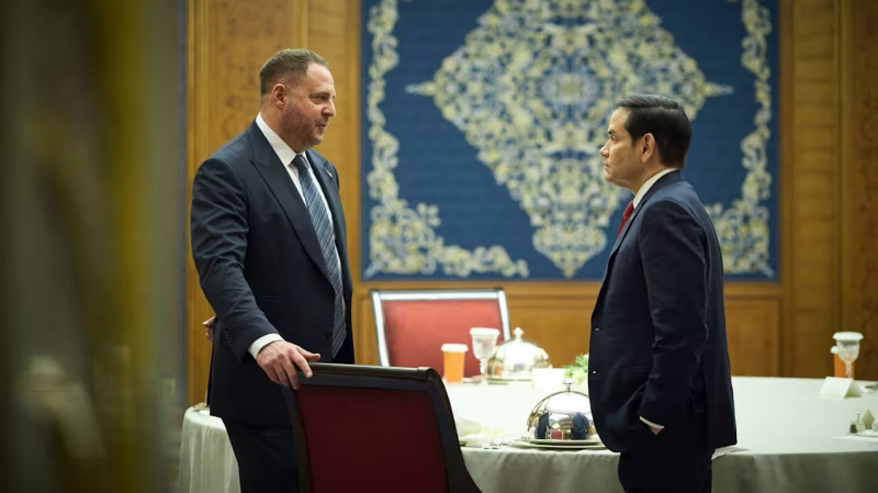 andriy yermak - ukraine - anh 3.jpg -1