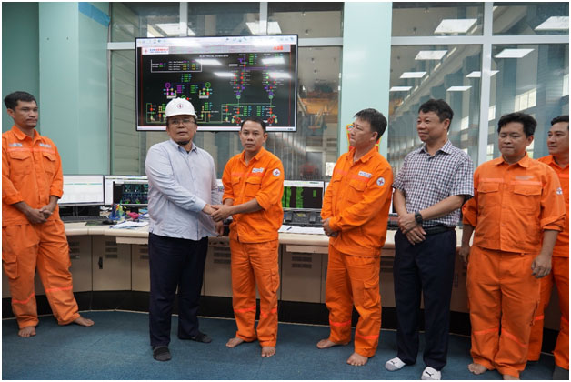 Tổng Công ty Phát điện 2 trao 8 tỷ đồng hỗ trợ tỉnh Đắk Lắk và Gia Lai khắc phục hậu quả thiên tai -0