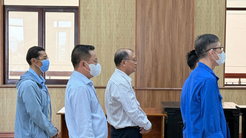 Tòa tuyên án vụ cựu Giám đốc Sở Y tế Bà Rịa-Vũng Tàu cùng 5 bị cáo  -2