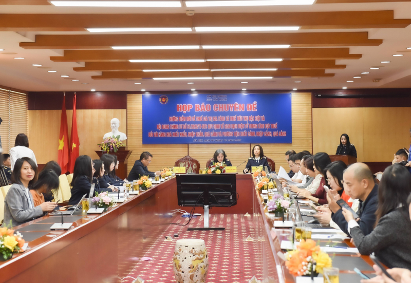 Nhiều điểm mới về thuế giá trị gia tăng, thuế tiêu thụ đặc biệt với hàng xuất nhập khẩu -0