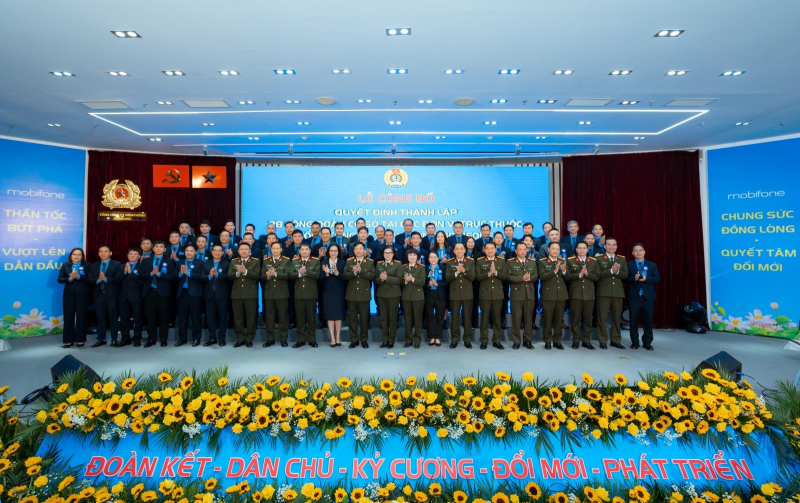 Công bố thành lập Hội Phụ nữ Tổng Công ty MobiFone và 38 tổ chức Công đoàn cơ sở -0