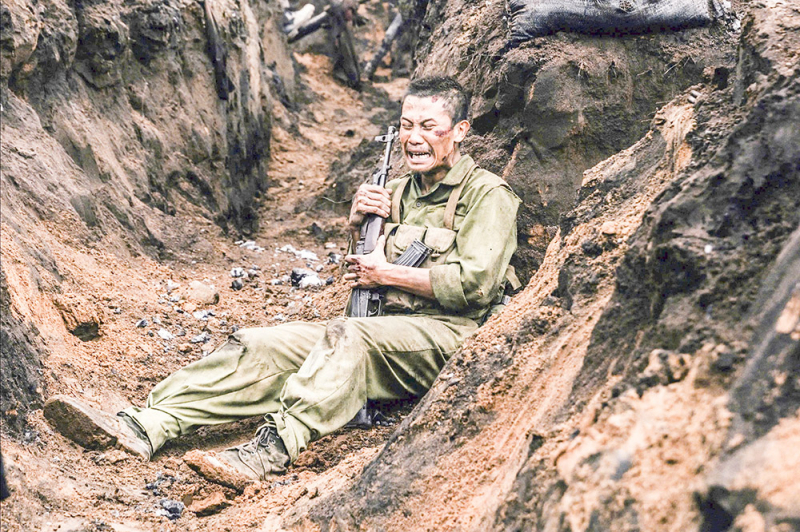 di%3fn viên phuong nam hóa thân xu%3ft s%3fc vào vai t%3f trong _mua d%3f_.jpg -0