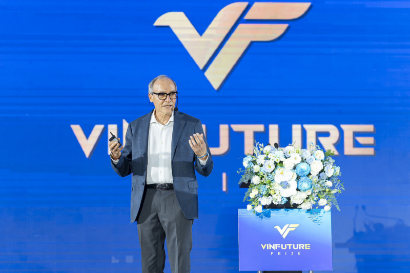 Chuyên gia hàng đầu thế giới đưa ra “lời khuyên” cải thiện vấn đề môi trường tại Việt Nam -0