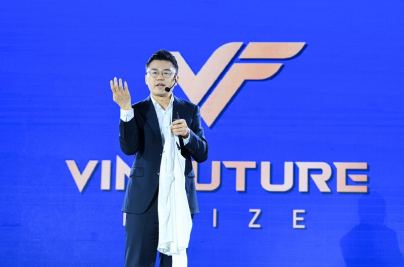 Năm 2050 dự kiến có 1 tỷ con robot chung sống với con người  -0