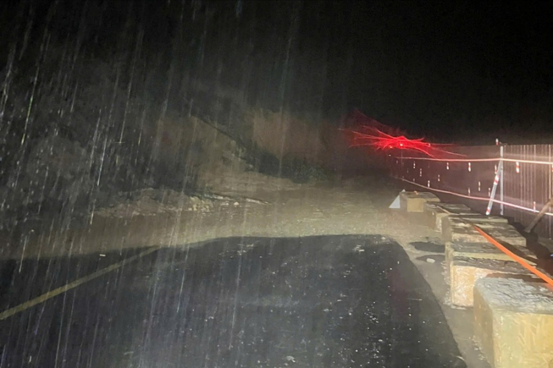 Mưa xuyên đêm, nhiều nơi ở Lâm Đồng sạt lở, ngập sâu trong nước -0