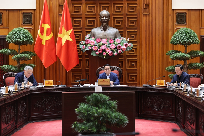 Thủ tướng: Xây dựng giải pháp tổng thể, toàn diện, căn cơ phòng, chống sụt lún, sạt lở, ngập úng, hạn hán, xâm nhập mặn vùng ĐBSCL -0