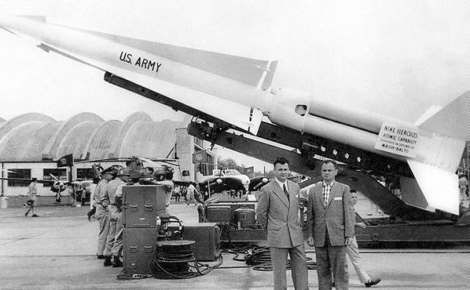 Ivan Lezjov: Từ phi công huyền thoại đến điệp viên xuất sắc -0