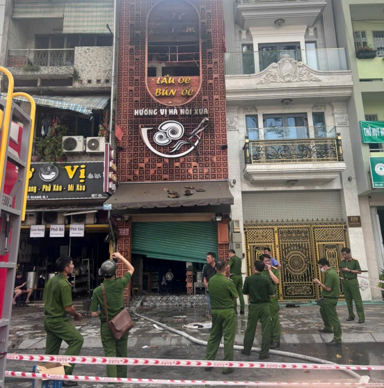 Vụ cháy quán bún ốc: Thông tin về các ca bệnh tử vong và đang cấp cứu tại bệnh viện  -1