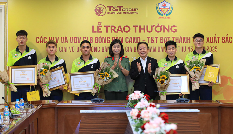 Từ Hà Nội T&T đến CAND - T&T: Hành trình 18 năm bóng bàn của “bầu” Hiển -0