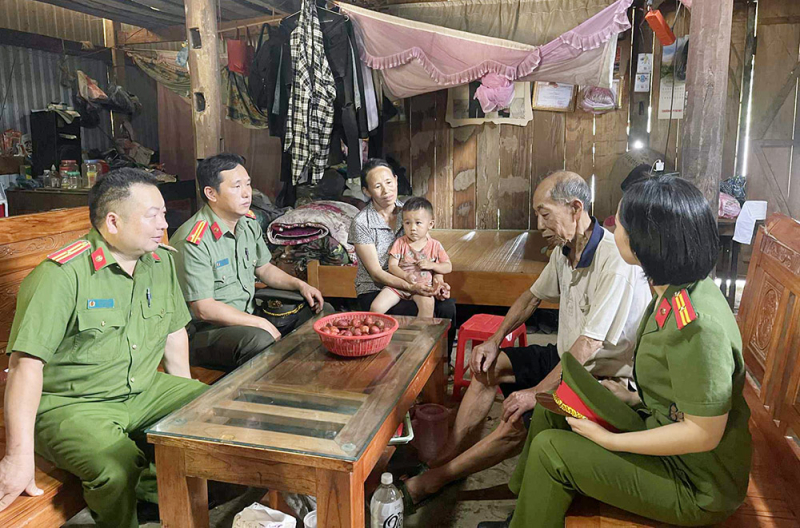 Công an sát cánh cùng người dân giải quyết tận gốc an sinh (Bài cuối) -0