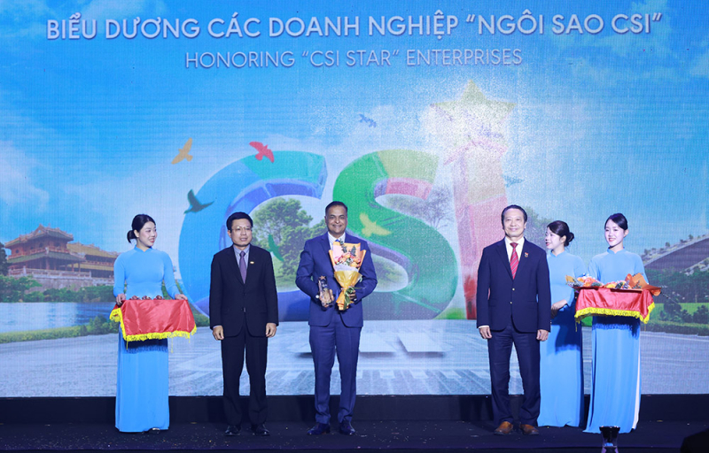 tại chương trình công bố doanh nghiệp bền vững (csi) 2025, nestlé việt nam vinh dự nhận danh hiệu “ngôi sao csi” do vcci trao tặng.jpg -0