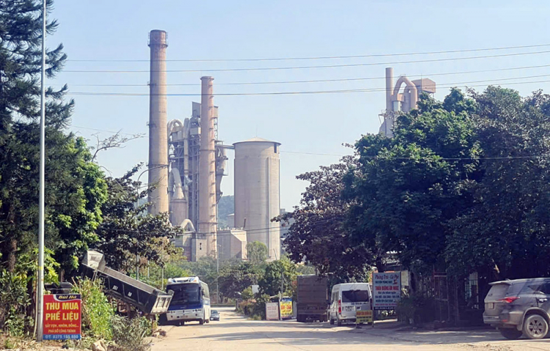 z7294325829599_b2c2493946fa70e38c8fa184c94f082d.jpg -0