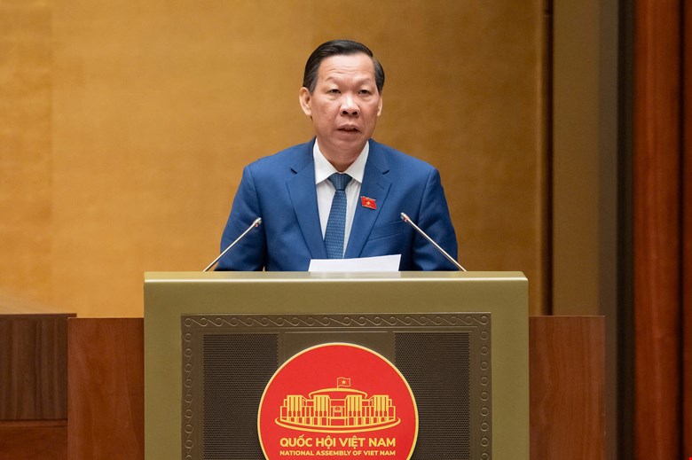 202512080838183629_z7303558507800_833bb91380b741daca2467d0aa1570b2.jpg -0